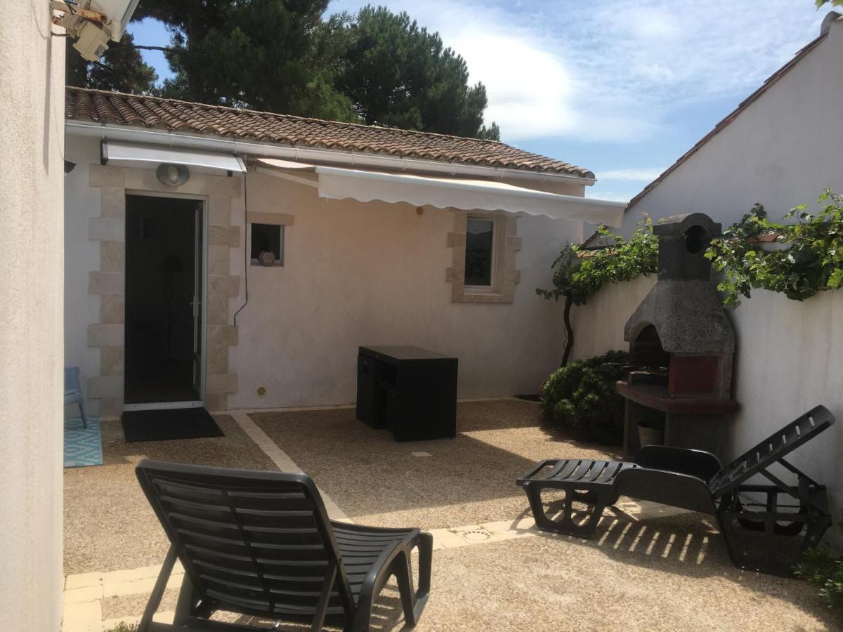 La Petite Maison Sur L'Ile De Re La Flotte Bagian luar foto