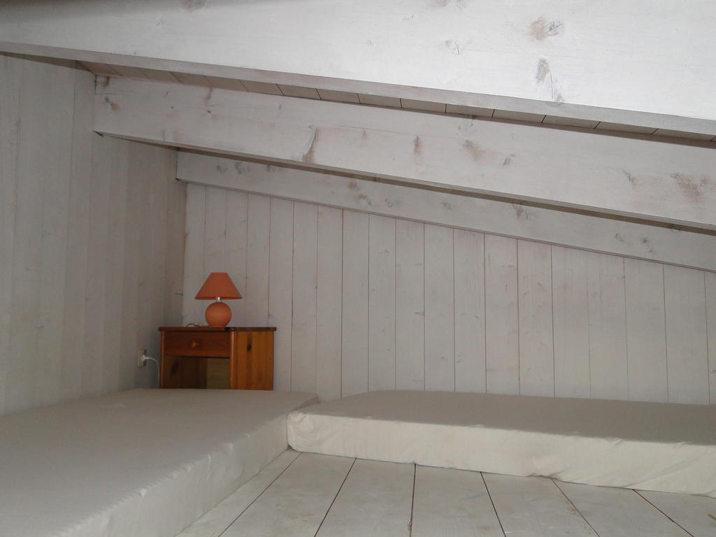 La Petite Maison Sur L'Ile De Re La Flotte Bagian luar foto